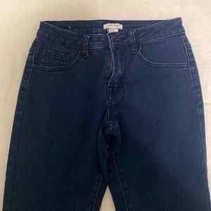 Dark washed skinny jeans